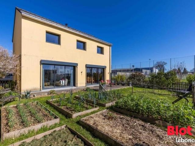 Maison 6 pièces 131 m²