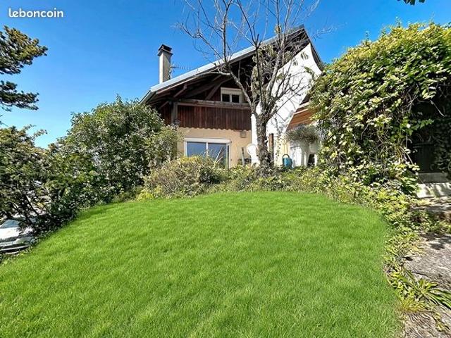 Maison 6 pièces 131 m²