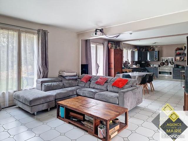 Maison 6 pièces 132 m²