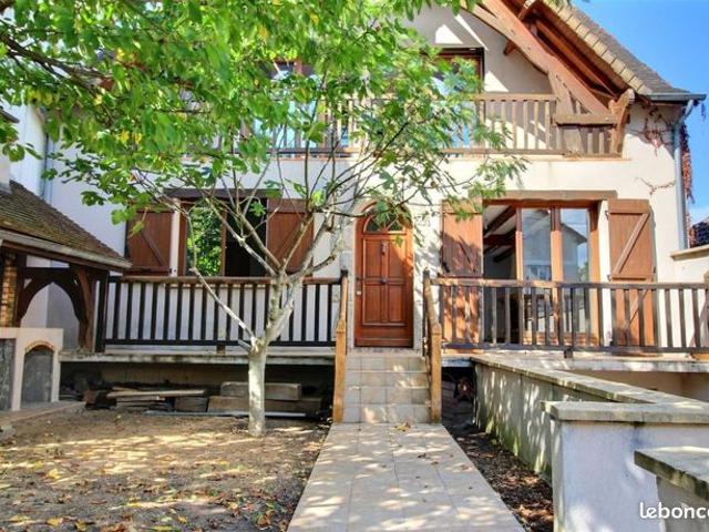 Maison 6 pièces 132 m²