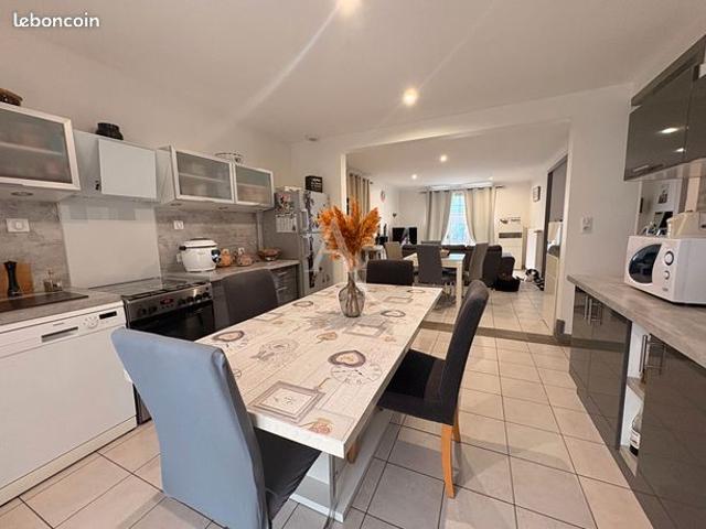 Maison 6 pièces 132 m²
