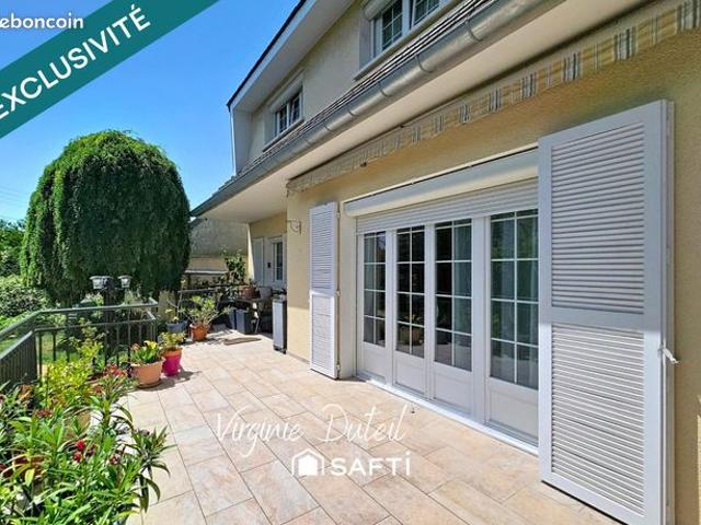 Maison 6 pièces 132 m²