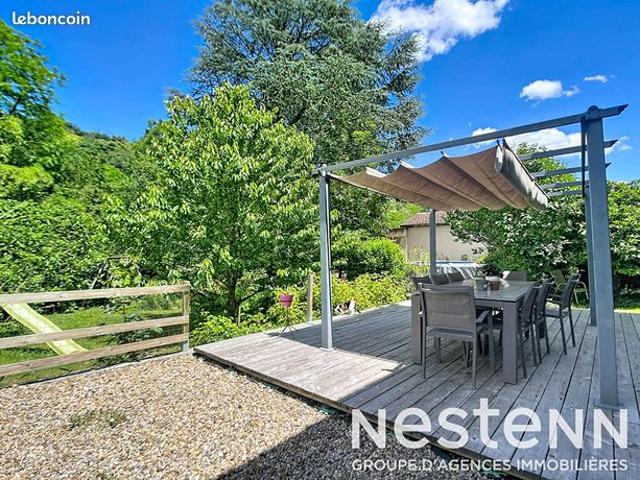 Maison 6 pièces 132 m²