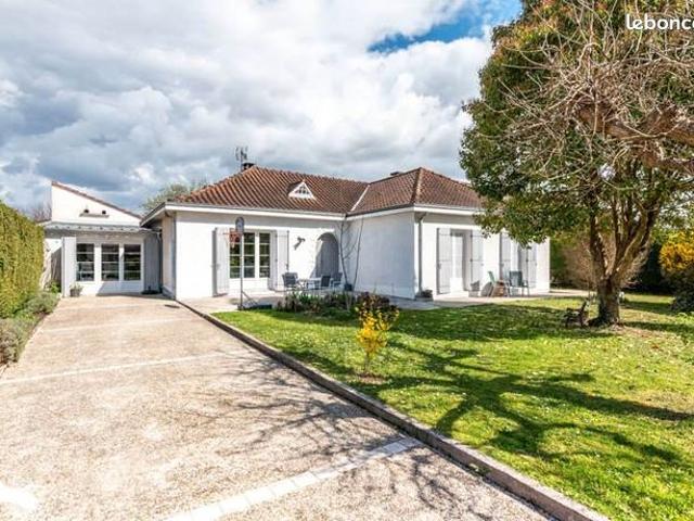 Maison 6 pièces 132 m²
