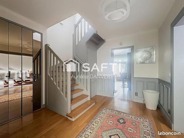 Maison 6 pièces 132 m²