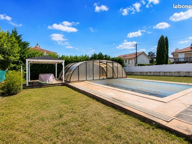 Maison 6 pièces 132 m²