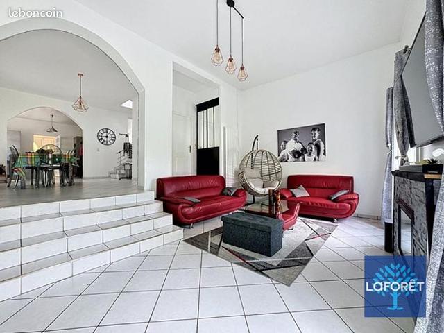 Maison 6 pièces 133 m²