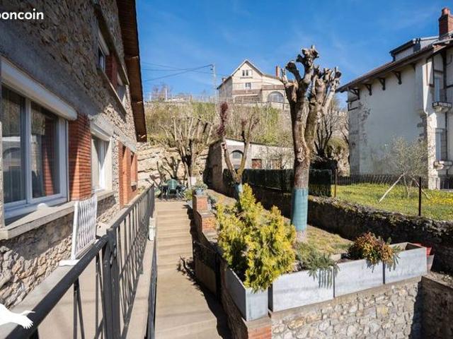 Maison 6 pièces 133 m²