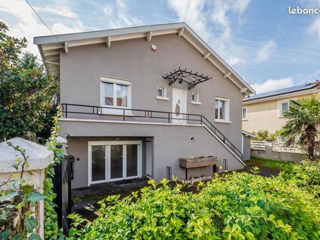 Maison 6 pièces 133 m²