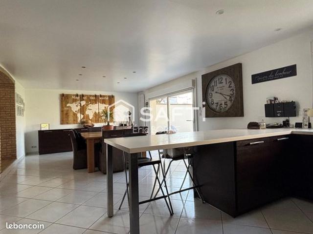Maison 6 pièces 133 m²