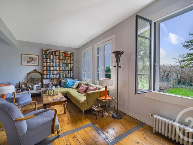 Maison 6 pièces 144 m²