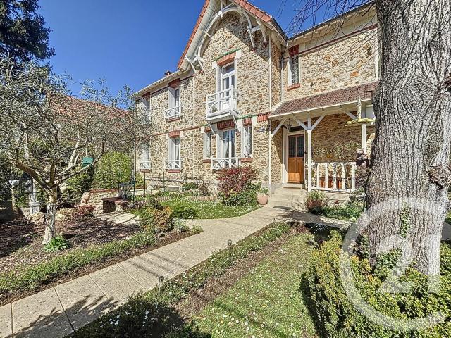 Maison 6 pièces 144 m²