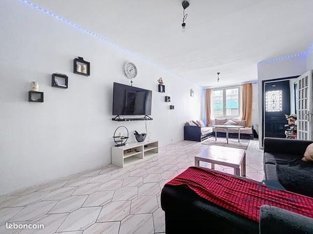 Maison 6 pièces 144 m²