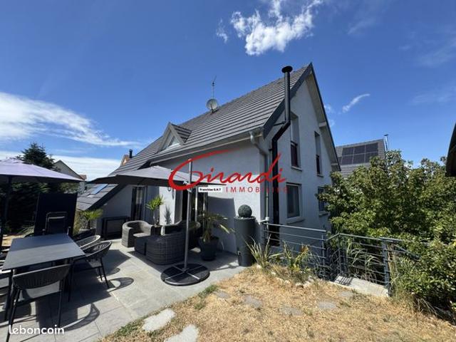Maison 6 pièces 144 m²