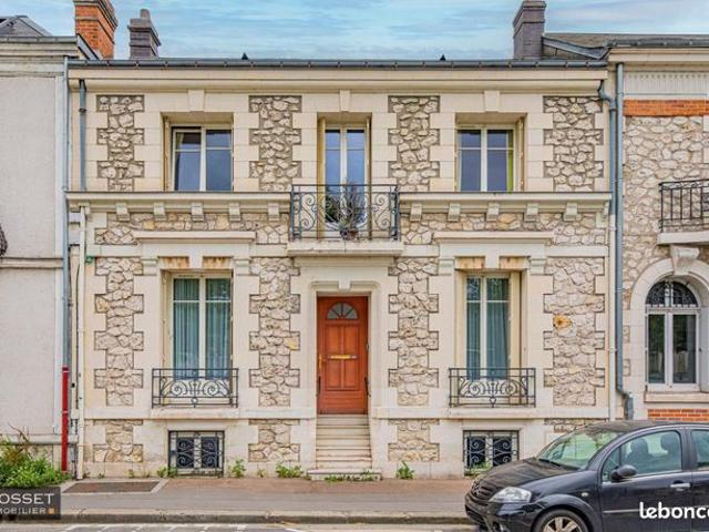 Maison 6 pièces 144 m²