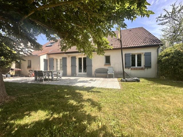 Maison 6 pièces 144 m²