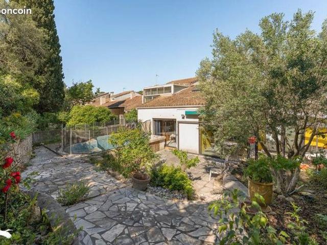Maison 6 pièces 144 m²