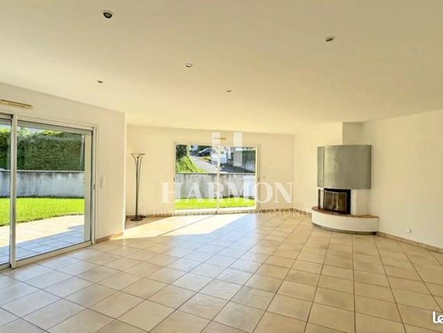 Maison 6 pièces 144 m²