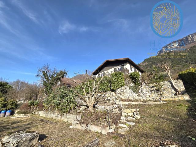 Maison 6 pièces 144 m²
