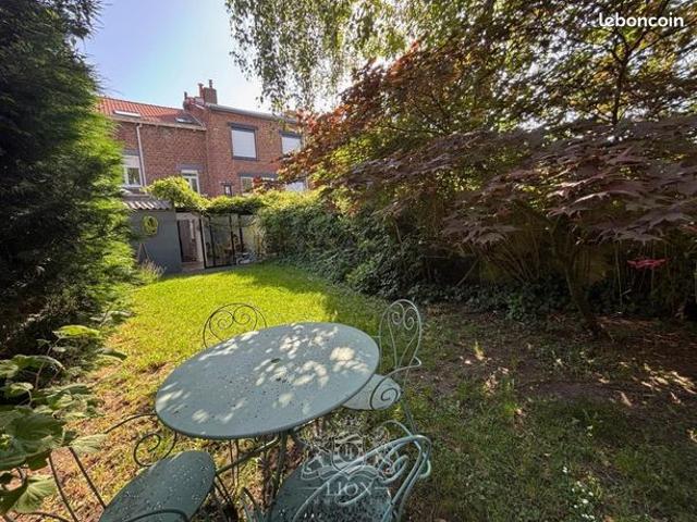 Maison 6 pièces 144 m²