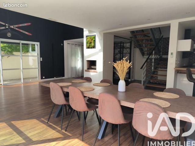 Maison 6 pièces 144 m²