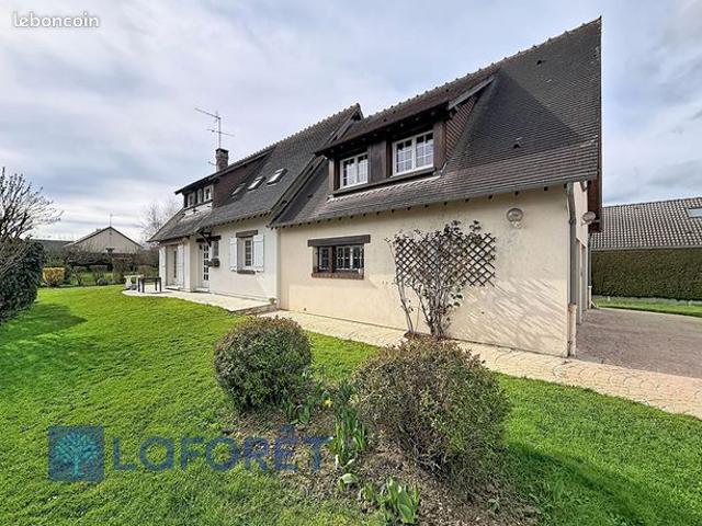 Maison 6 pièces 144 m²