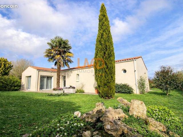 Maison 6 pièces 144 m²