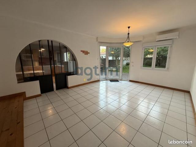 Maison 6 pièces 144 m²