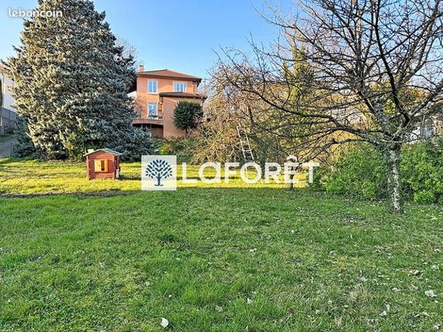 Maison 6 pièces 144 m²