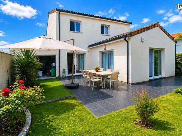 Maison 6 pièces 144 m²