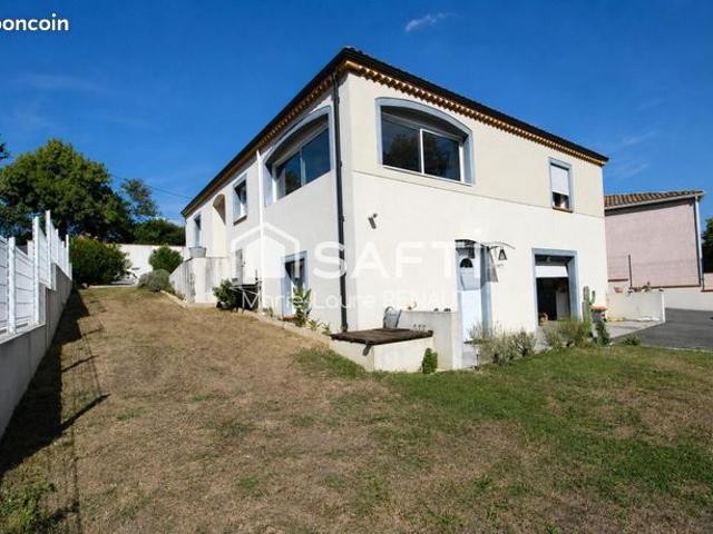 Maison 6 pièces 144 m²