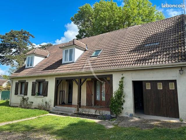 Maison 6 pièces 144 m²