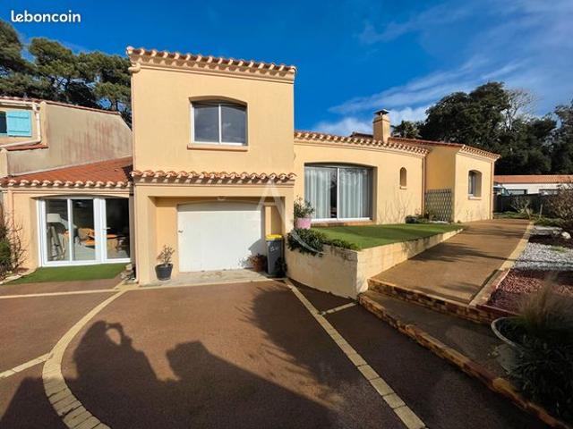 Maison 6 pièces 144 m²