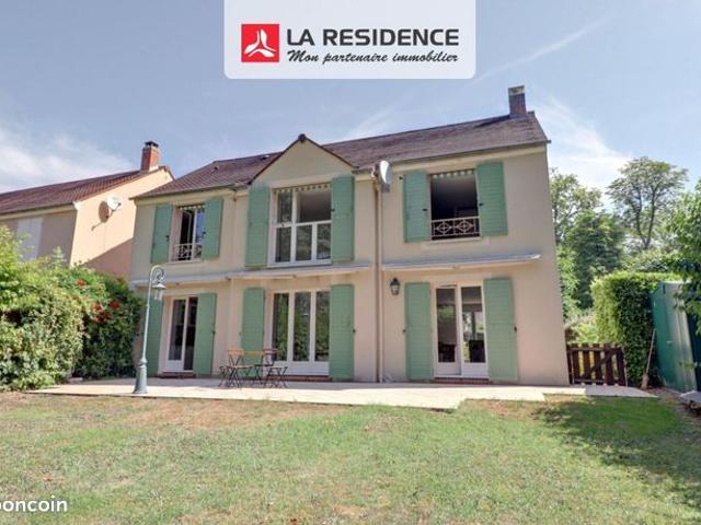 Maison 6 pièces 144 m²