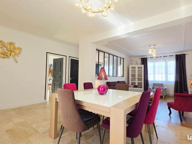 Maison 6 pièces 144 m²