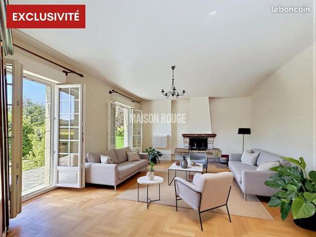 Maison 6 pièces 144 m²