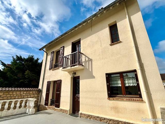 Maison 6 pièces 144 m²
