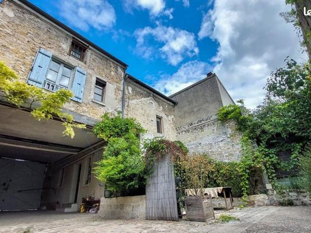 Maison 6 pièces 144 m²