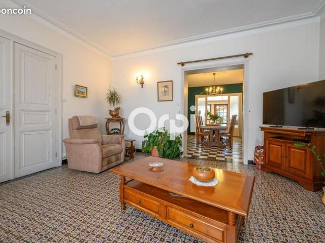 Maison 6 pièces 144 m²