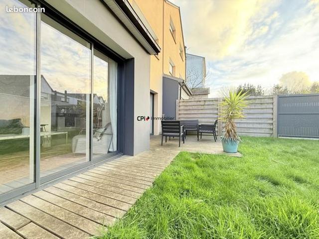 Maison 6 pièces 144 m²