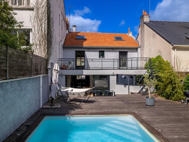 Maison 6 pièces 144 m²