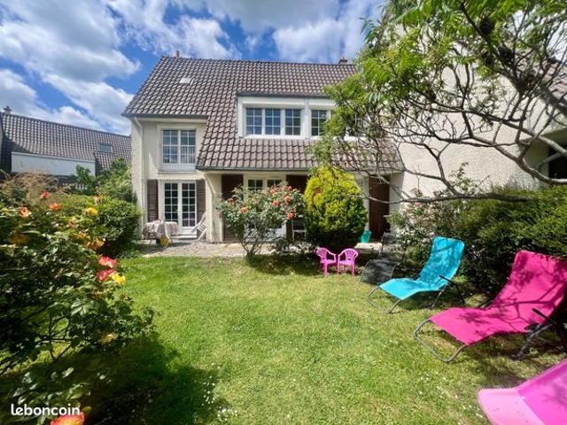 Maison 6 pièces 144 m²