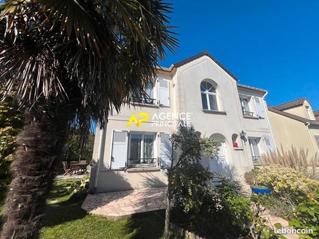 Maison 6 pièces 144 m²