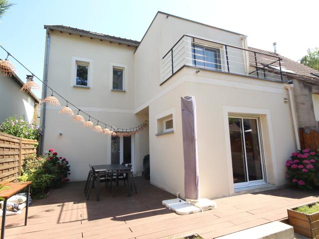 Maison 6 pièces 144 m²