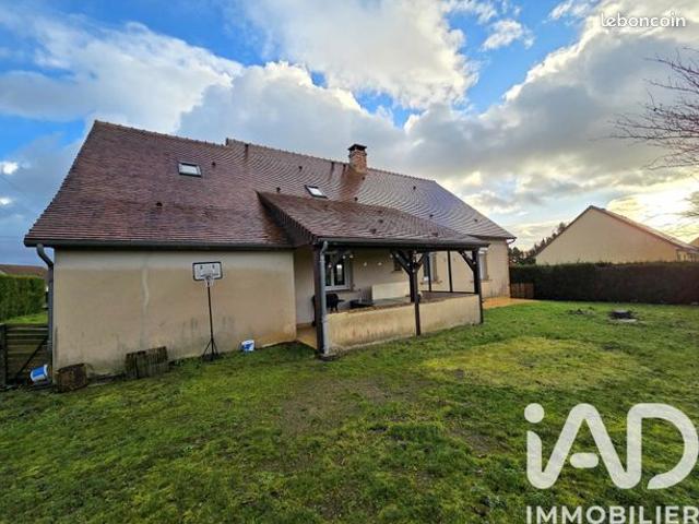 Maison 6 pièces 144 m²
