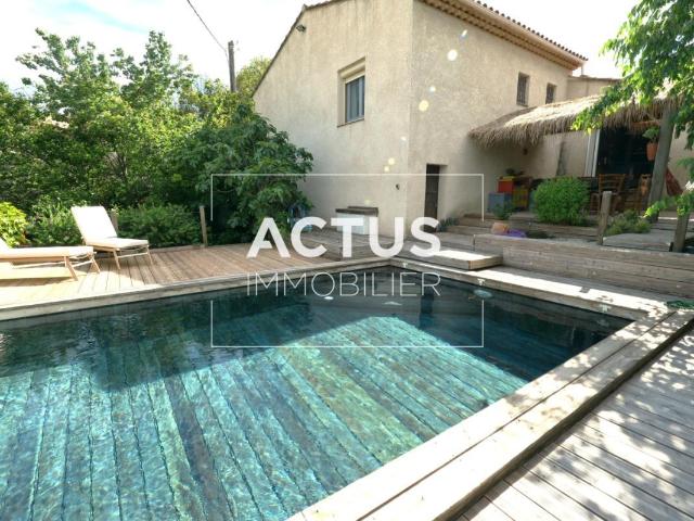 Maison 6 pièces 144 m²