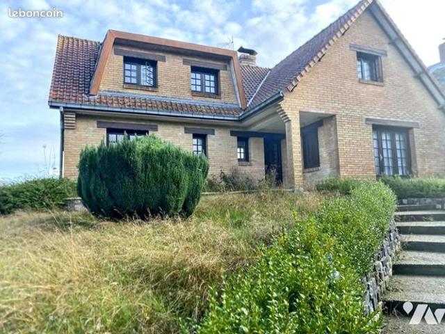 Maison 6 pièces 144 m²