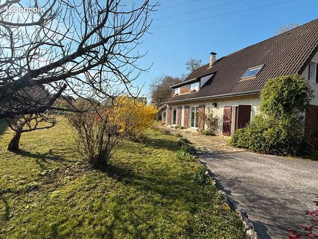 Maison 6 pièces 144 m²
