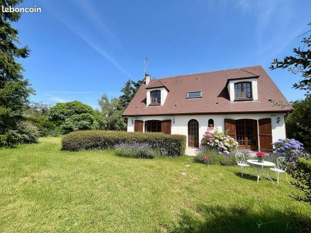 Maison 6 pièces 144 m²