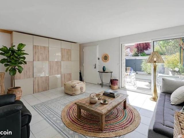 Maison 6 pièces 144 m²